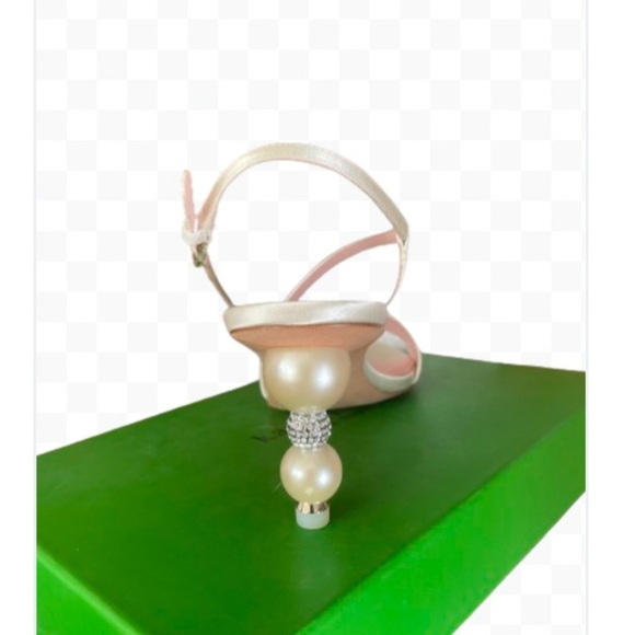 Favorite Kate Spade pair for this year!!​ - Picture 7 of 11